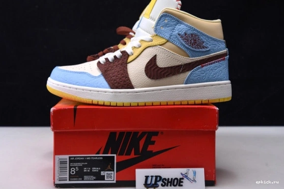 Rep EP Fearless CU2803-200 Rouge High Chateau  Jordan Air Mid Maison CU2803-200 1 x 0205